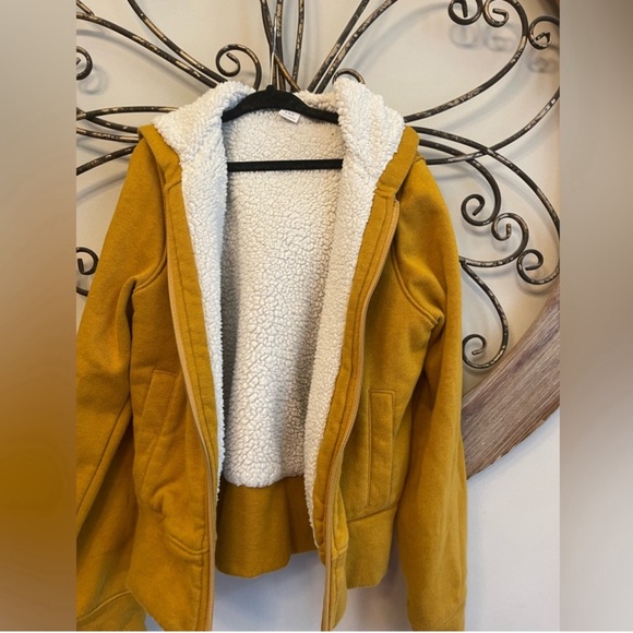 Old Navy Kids Zip Up Hooded Jacket - Picture 7 of 8